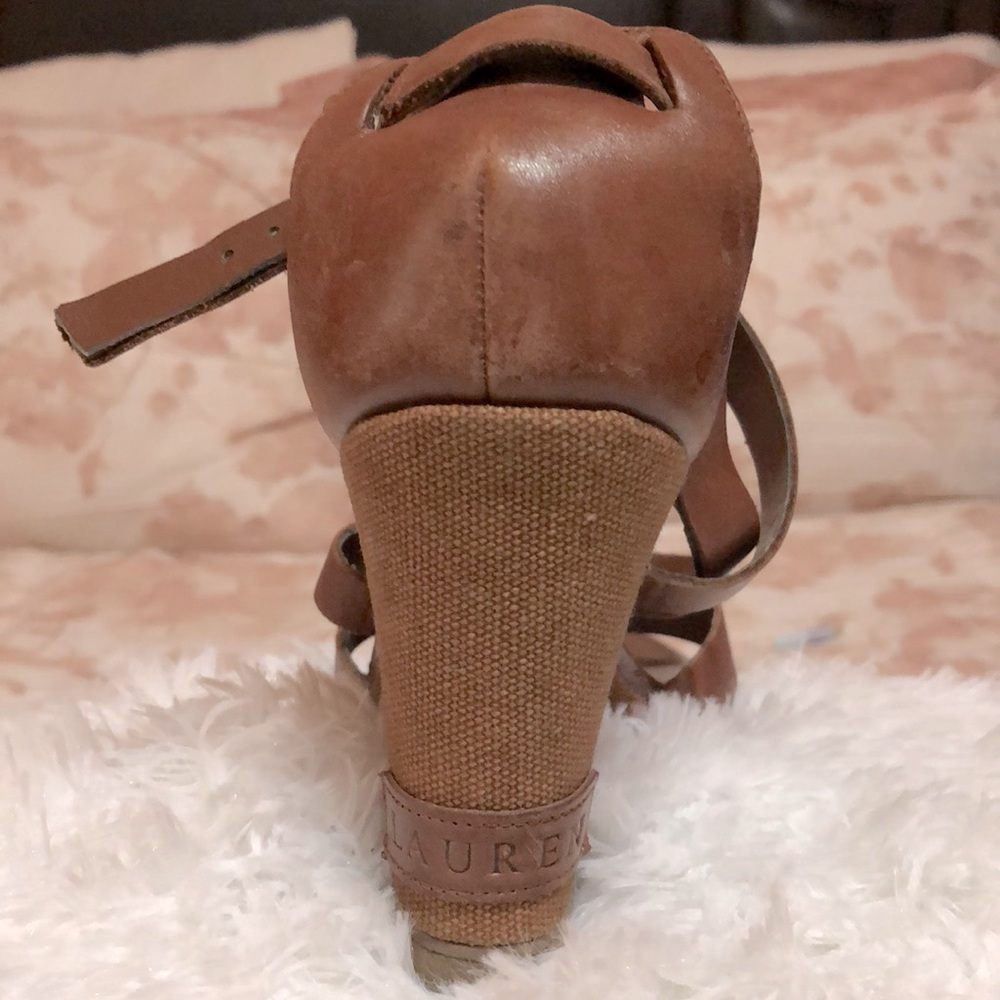 Brown Wedges